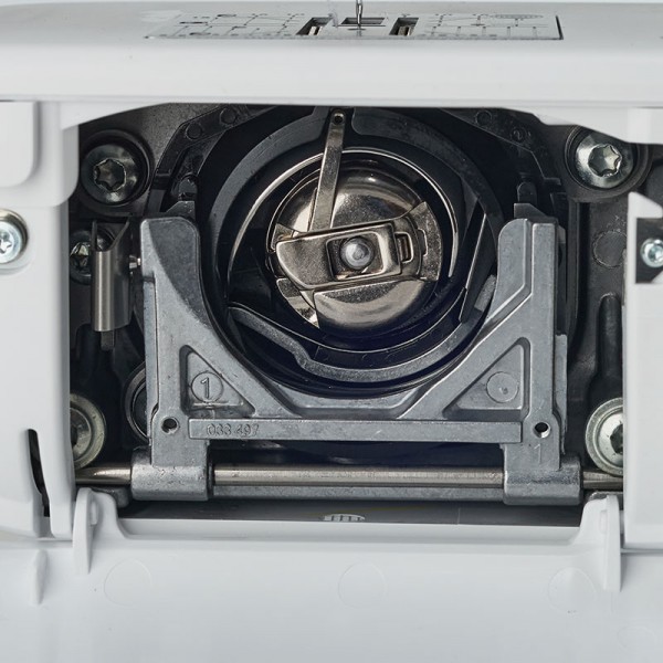 Фото 9: Bernina B 325