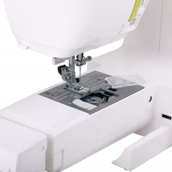 Фото 10: Janome Excellent Stitch 300