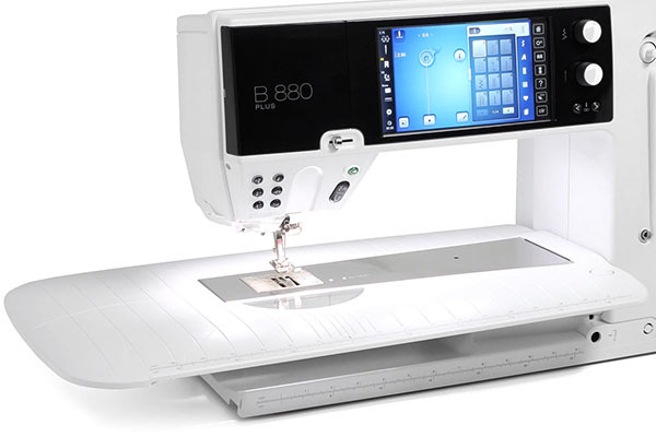 Bernina 880 Plus