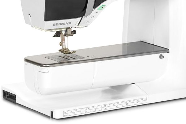 Bernina B 590