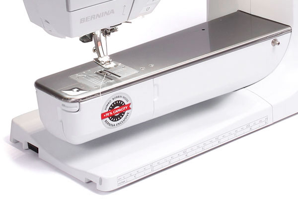 Bernina B 735