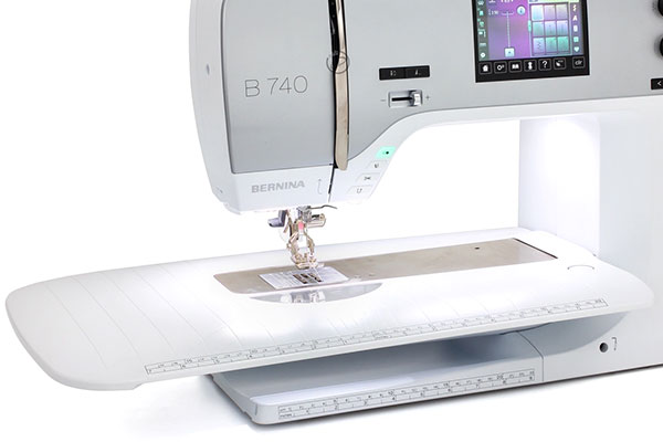 Bernina B 740