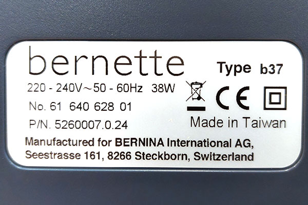 Bernina Bernette B37
