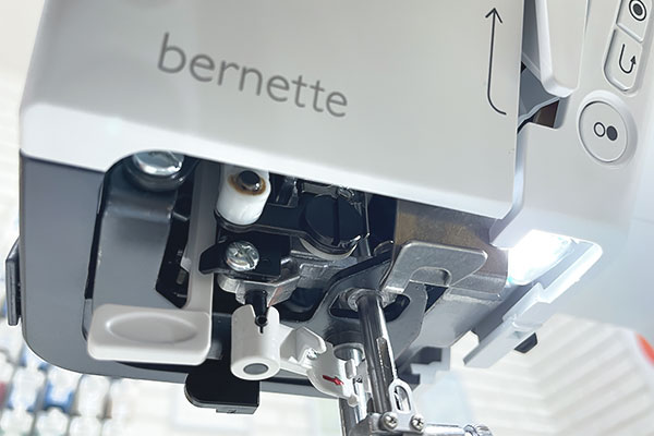 Bernina Bernette B38