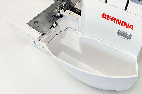 Bernina L 460