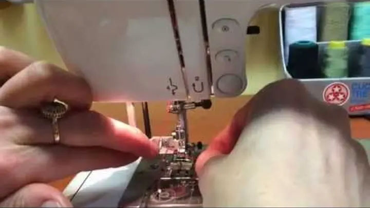Швейная машина janome как заправить нитку